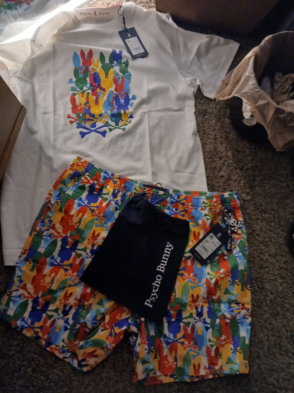 Psycho Bunny White Tee with Multicolor Bunny Graphic And Swim Trunks. NWT. Box - Picture 6 of 6